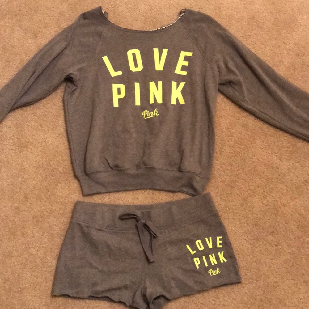 VS Pink Set
